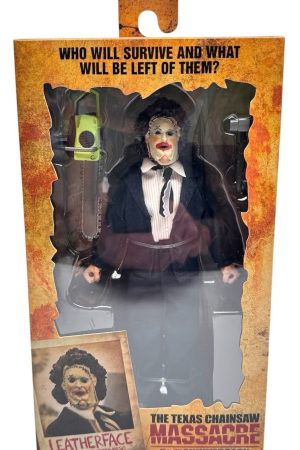 NEC0081.jpg Neca : The Texas Chainsaw Massacre 50th Anniversary : Leatherface w/ Pretty Woman Mask
